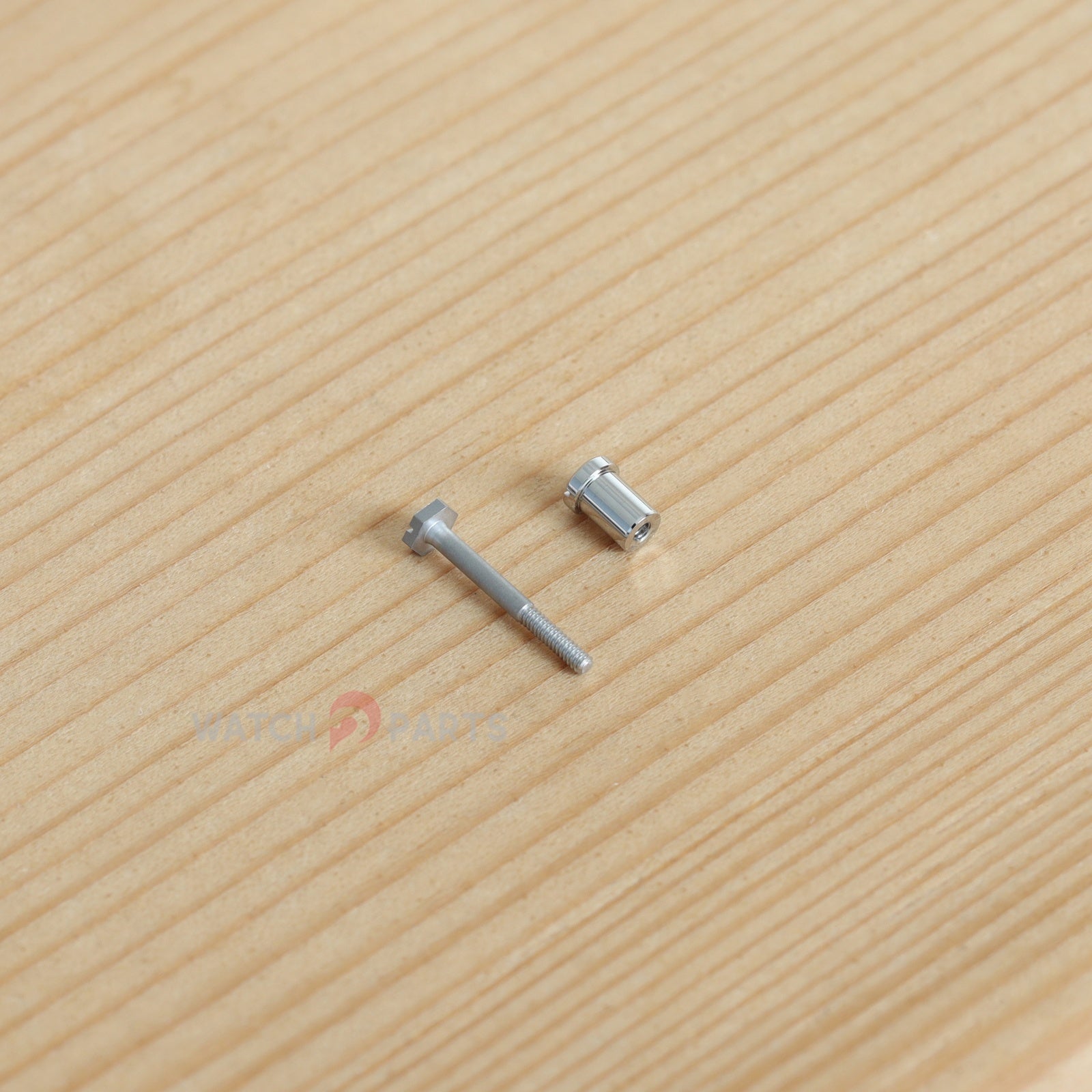 Tornillo de caja de bisel de r - Audemars Piguet Watch Royal Oak reseña y precio