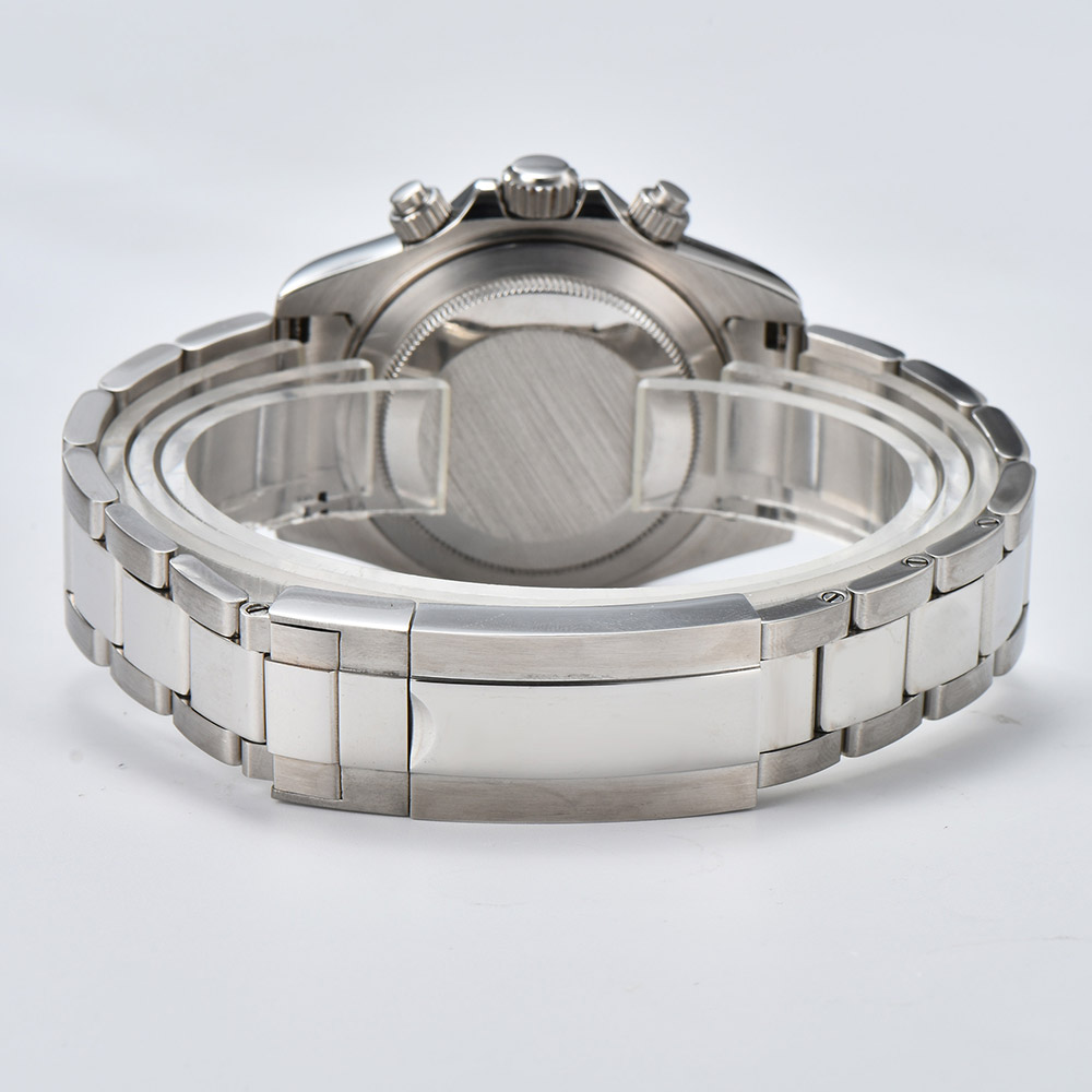 Reloj de lujo VK63 de 39mm, cr - Stainless Bracelet Diver reseña y precio